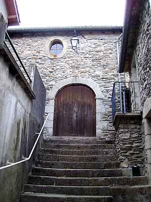 entre du temple du Collet de Dze