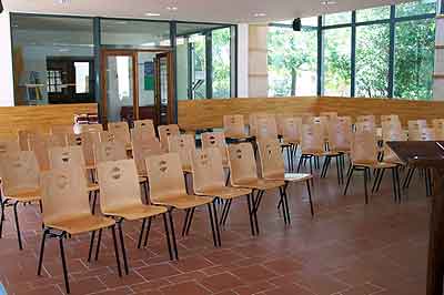 intrieur de l'espace Magnan  Marseille, vue vers le fond de la salle